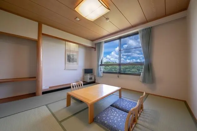Traditional Oda (Japanese Style, For 3 People)