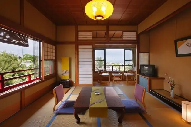 Traditional Oda