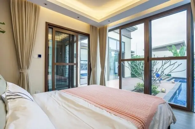 Signature Villa