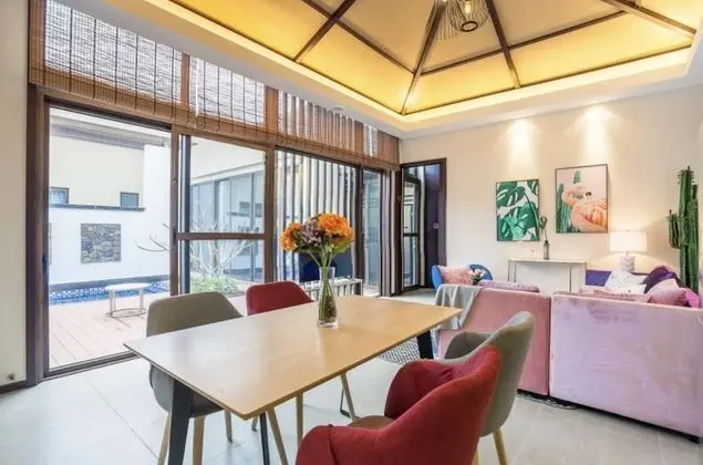 Signature Villa
