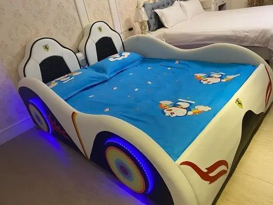 Deluxe Dört Kişilik Oda