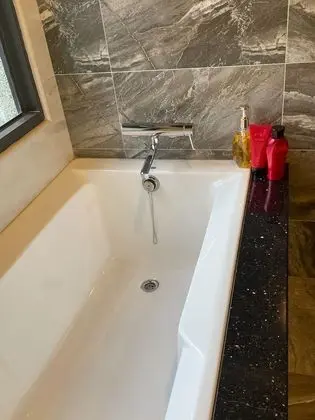 Deluxe Dört Kişilik Oda