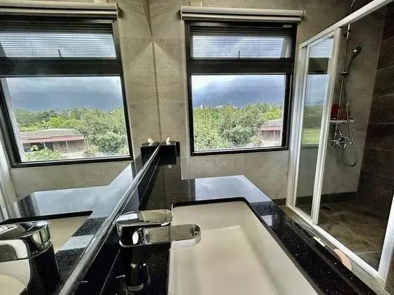 Design Tek Büyük Yataklı Oda