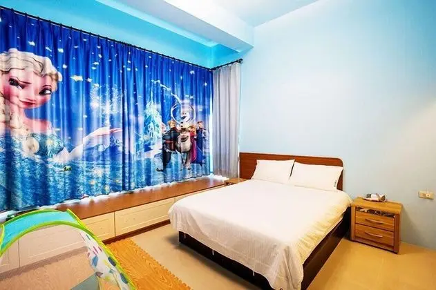 Gallery Tek Büyük Yataklı Oda (101)