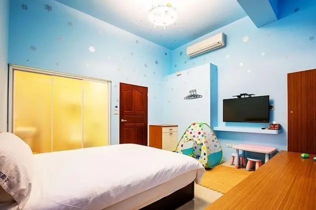 Gallery Tek Büyük Yataklı Oda (101)