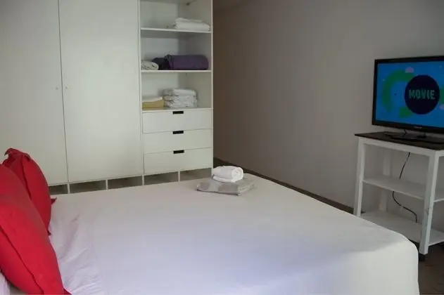 Apart Daire, 1 Çift Kişilik Yatak, Sigara İçilmez