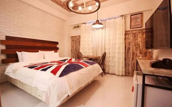 Oda (Deluxe (Netflix Available))