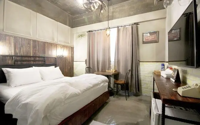 Oda (Deluxe (Netflix Available))