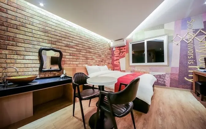 Oda (1 room 1 parking A(Mountain View))