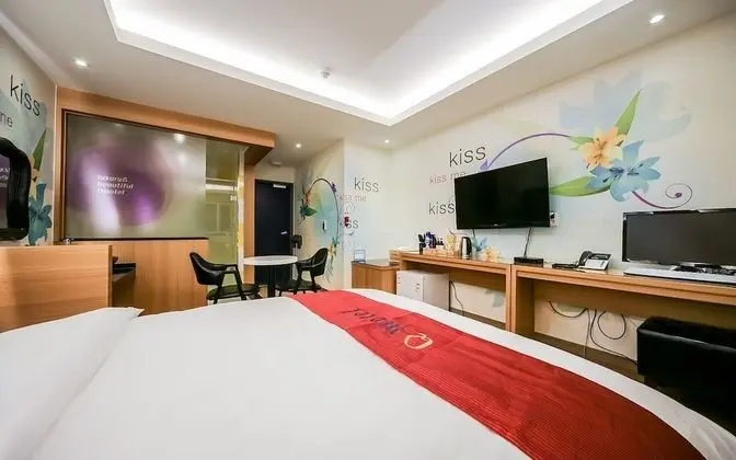 Oda (1 vehicle per room B)