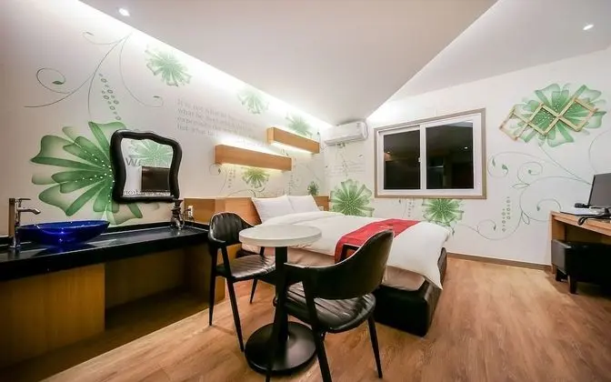 Oda (1 vehicle per room B)