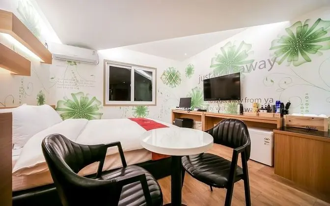 Oda (1 vehicle per room B)