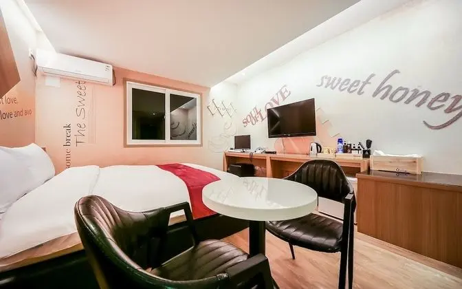 Oda (1 vehicle per room B)