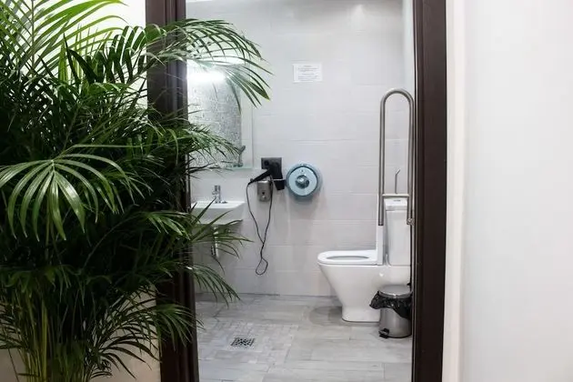 Ortak Ranzalı Oda, Sadece kadınlar için, Ortak Banyo (1 bed in a 8-Bed Dormitory Room)