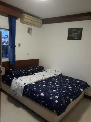 Standard Oda, 1 Büyük (Queen) Boy Yatak