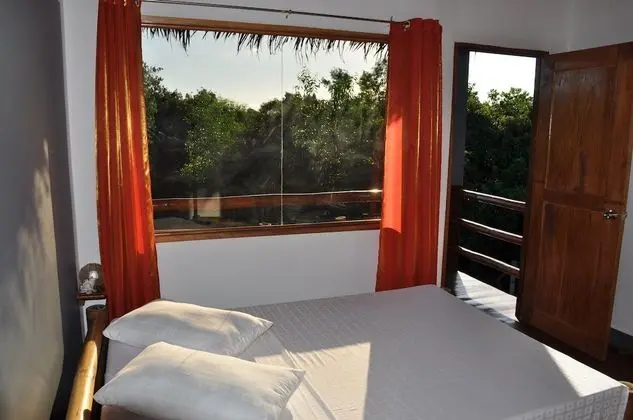 Tek Büyük Yataklı Oda (Deluxe Double Aircon Room)
