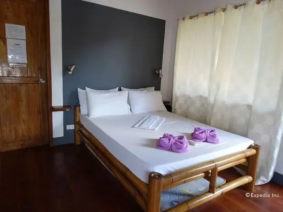 Tek Büyük Yataklı Oda (Deluxe Double Aircon Room)