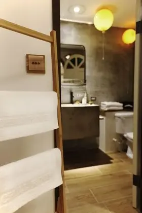 Classic Tek Büyük Yataklı Oda