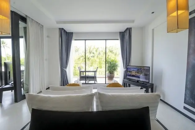 The Sky Jacuzzi Suite