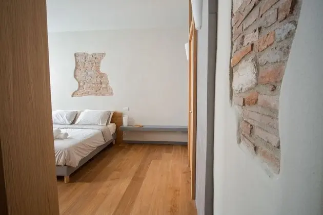 Comfort Tek Büyük veya İki Ayrı Yataklı Oda