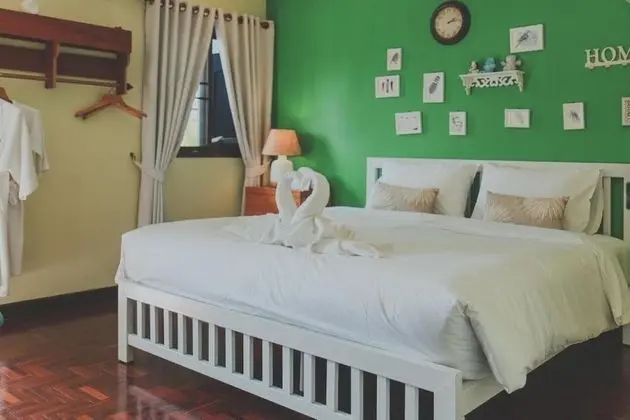 Standard Double Room with Shared Bathroom