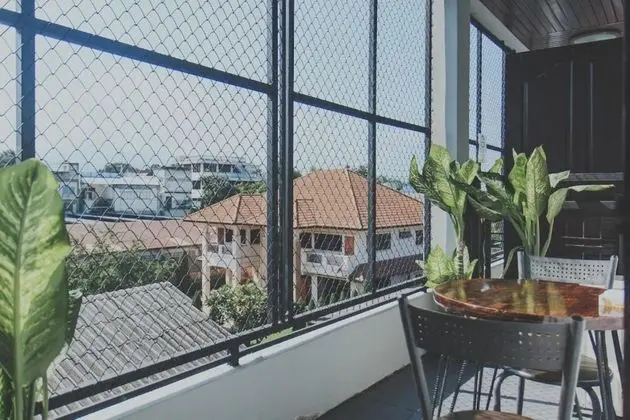 Standard Double Room with Shared Bathroom