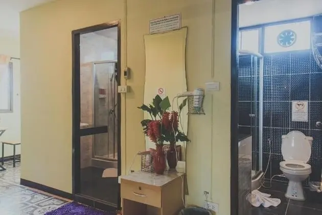 Standard Double Room with Shared Bathroom