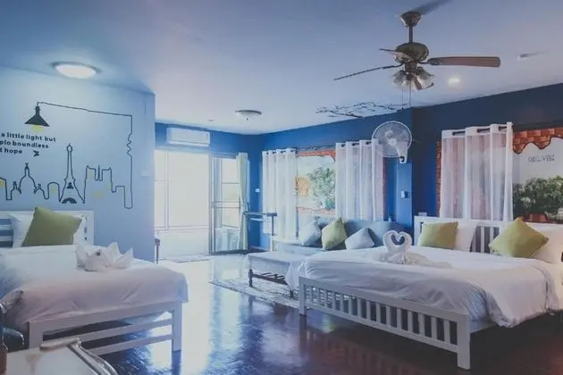 Standard Family Room