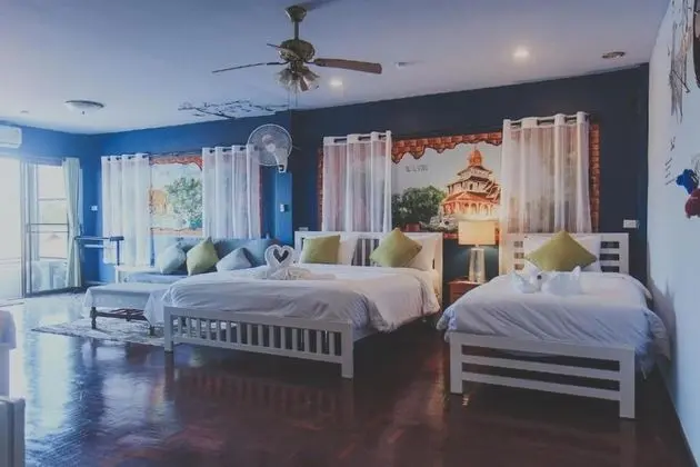 Standard Family Room