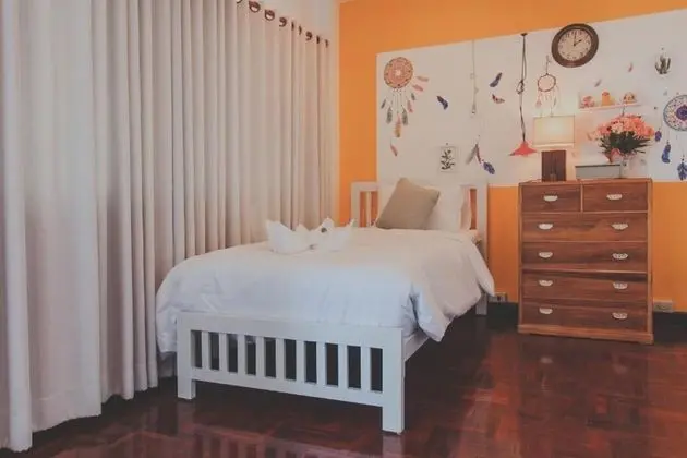 Standard Twin Room with Shared Bathroom
