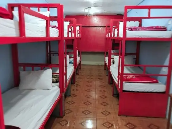 10 Bed,12 Bed Mixed Dorm (shared bathroom)