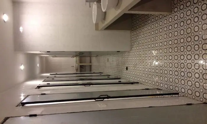 10 Bed,12 Bed Mixed Dorm (shared bathroom)