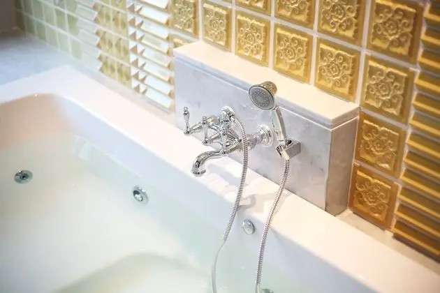 Deluxe Tek Büyük Yataklı Oda, Jakuzi