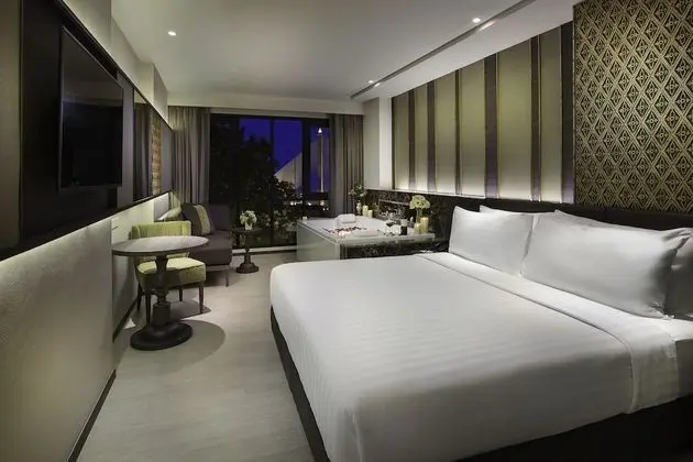 Premier Double Room with City View