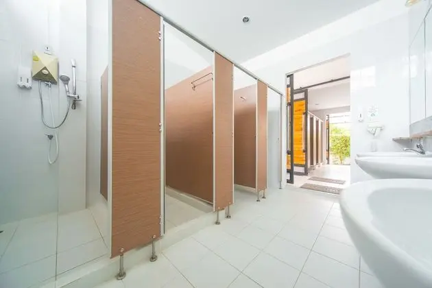 8-Bed Mixed Dormitory