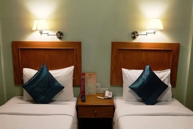 1 Twin Bed Room