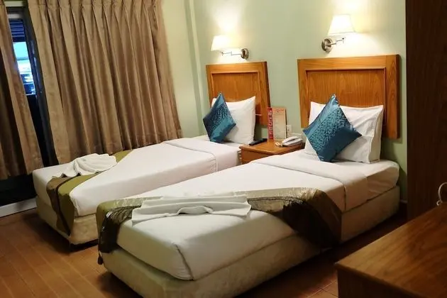 1 Twin Bed Room