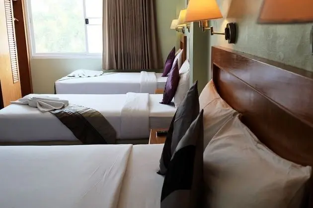 Quad Room