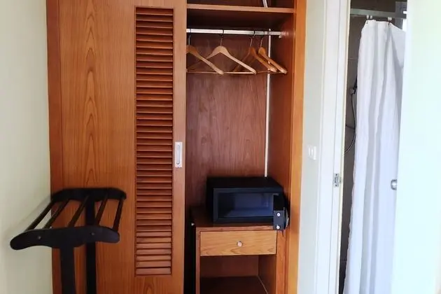 Quad Room