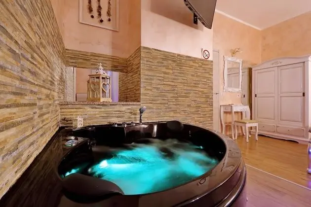 Deluxe Tek Büyük Yataklı Oda, Jakuzi
