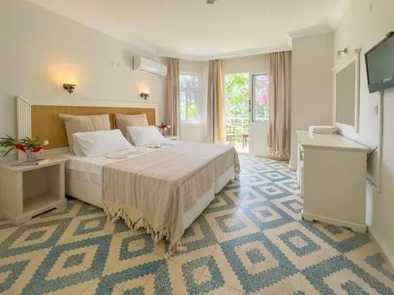 Standart Oda, Kısmi Deniz Manzaralı, Balkonlu