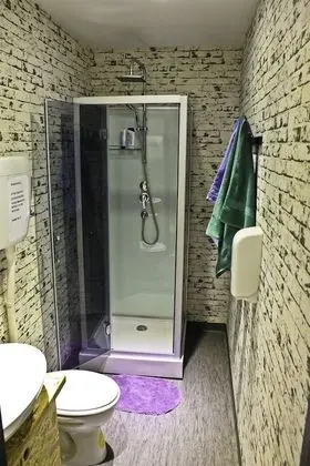 6-Bed Dormitory,Private Bathroom - 1 Bed