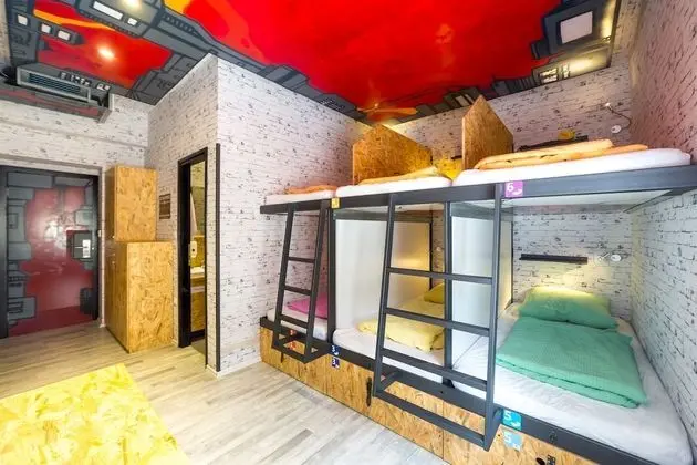 6-Bed Dormitory,Private Bathroom - 1 Bed