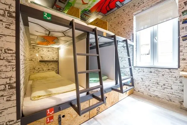 6-Bed Dormitory,Private Bathroom - 1 Bed