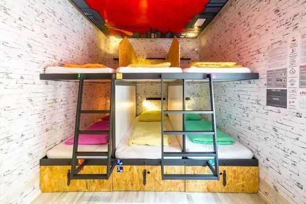 6-Bed Dormitory,Private Bathroom - 1 Bed