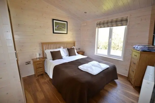 Luxury Apart Daire, Banyolu/Duşlu, Göl Manzaralı (Kingfisher Lodge)