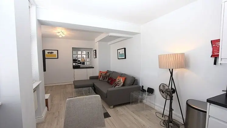 Deluxe Apart Daire