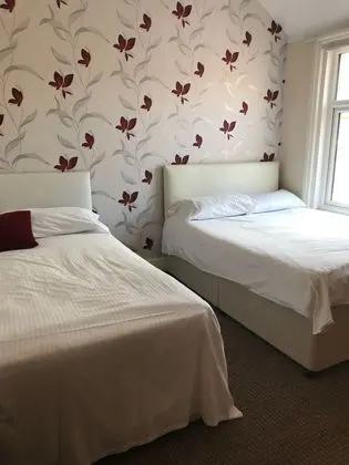 Üç Kişilik Oda (2 Adults and 1 Child)