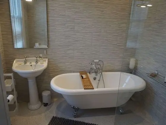 Luxury Tek Büyük Yataklı Oda, Banyolu/Duşlu (and shower)