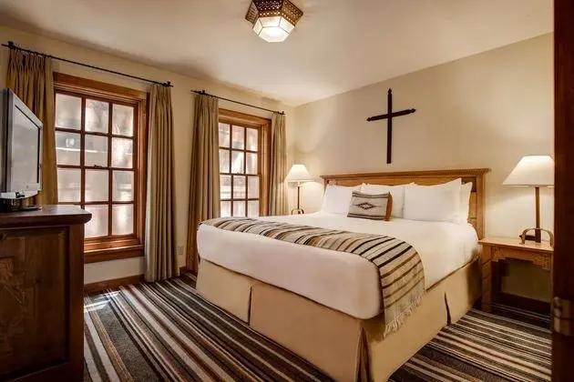 Deluxe Oda, 1 En Büyük (King) Boy Yatak, Şömine (Deluxe Suite 1 King Bed)